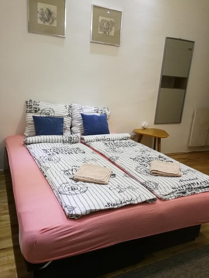 Imperia Apartments Belgrado Buitenkant foto